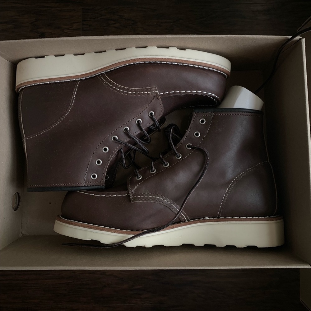 Brand New in Box Red Wing Hiking Boots